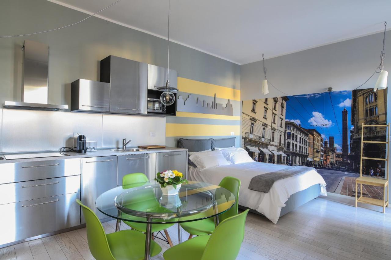 Central Apartment Close To Food And Shopping Bologna Eksteriør billede